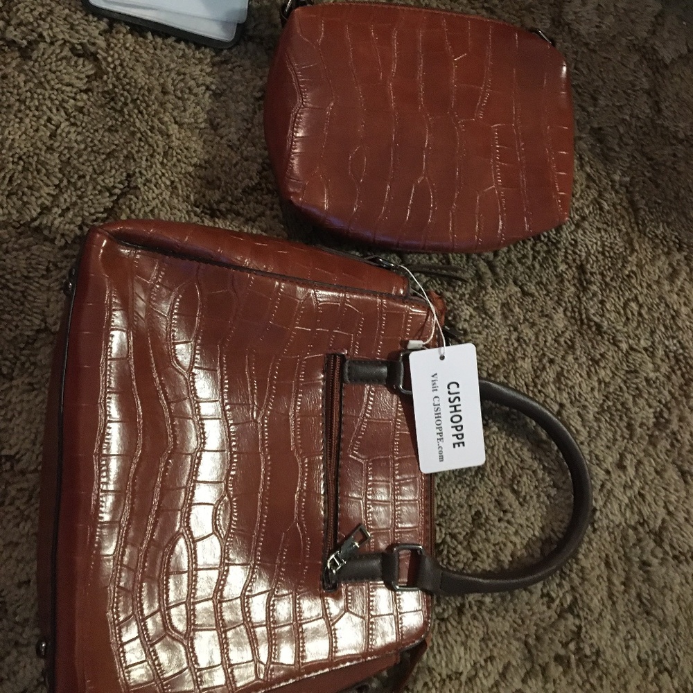 CJHOPPE leather purse wallet included